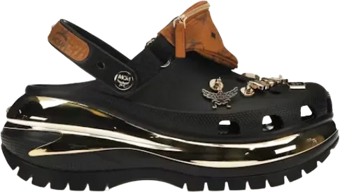 Crocs Classic Mega Crush Clog MCM Belt Bag Black (US 6)